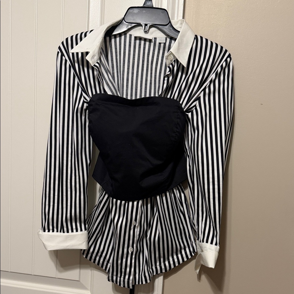 New York & Company Black and White Striped Blouse